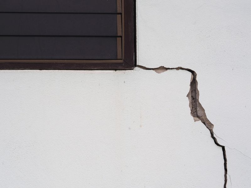 Foundation Crack Repair in Louisburg, KS